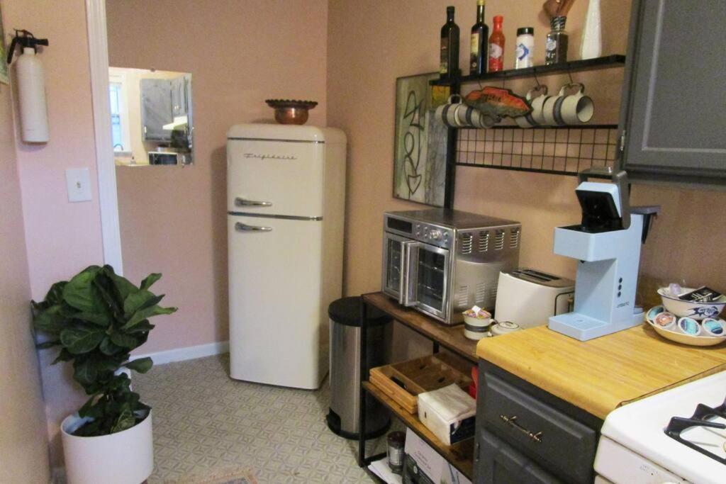 Apartament Boho-Chic Retreat - Unit 3 Bloomington Zewnętrze zdjęcie